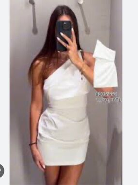 Zara Blogger’s Favorite White One-Shoulder Mini Dress
